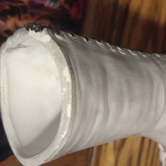 Victorian boot vase - Picture 3 of 7